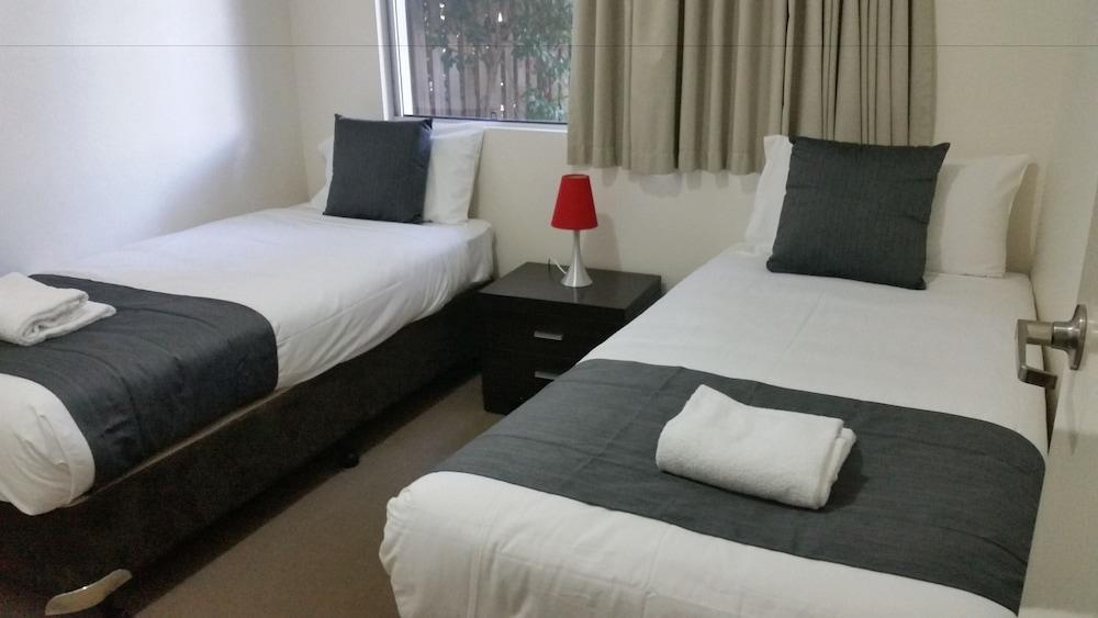 Ramada Encore By Wyndham Whale Cove Hervey Bay Dış mekan fotoğraf